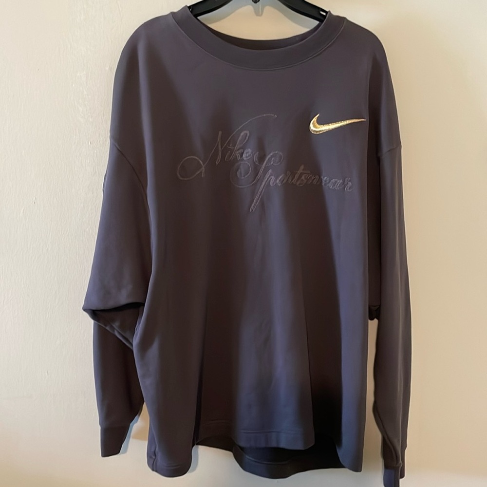 NIKE Maria Sharapova collection Crewneck Sportswear Sweat Shirt. Never worn